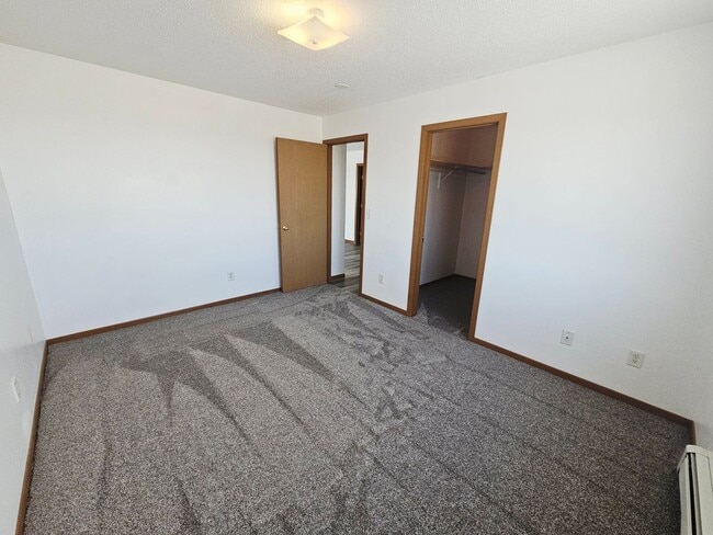 Building Photo - Fully Remodeled 1,250 Sq Ft 2 Bedroom Apartment with Garage, In-Unit Laundry & Private Balcony – ...