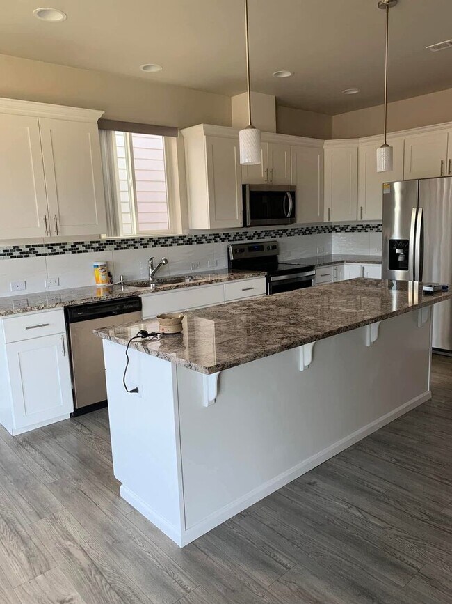 Building Photo - Spacious 4-Bedroom Corner Lot Home with Bonus Room, A/C & Updated Kitchen
