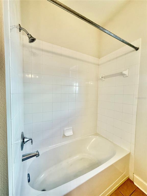 Building Photo - 10755 Rockledge View Dr