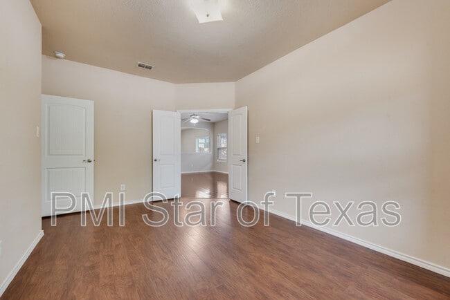 Building Photo - 1624 Placitas Trail