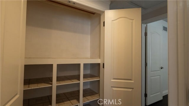 Building Photo - 6642 Amberwood Dr