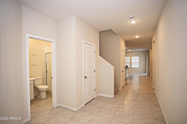 Building Photo - 7865 N 79th Ave