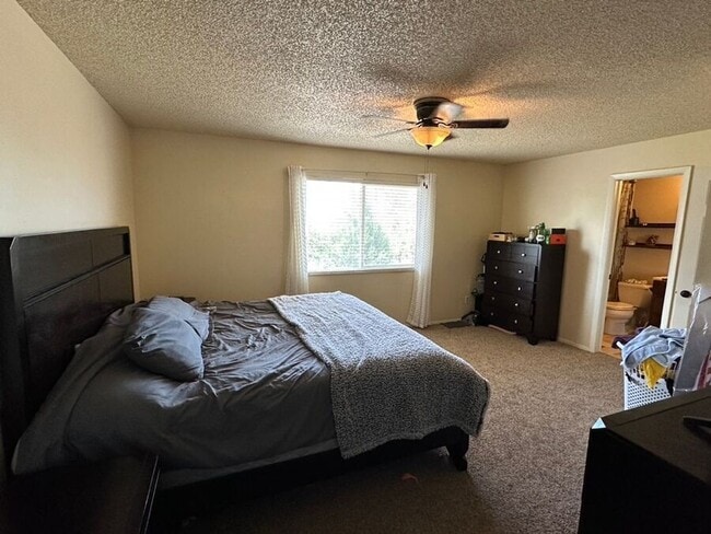 Building Photo - 7345 Handcraft Ct
