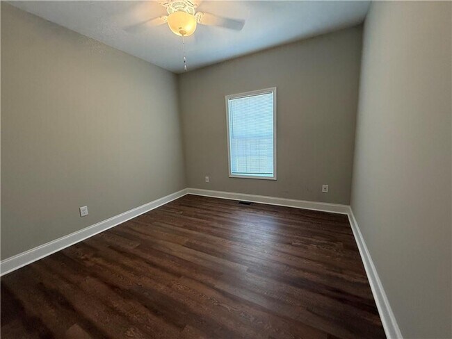 Building Photo - 519 Liberty Pk Dr