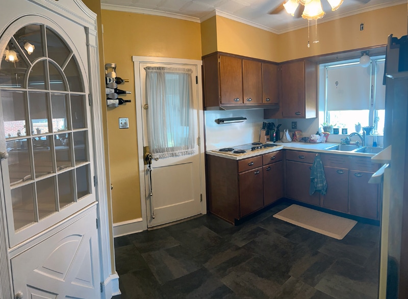 Building Photo - 2409 Spring St