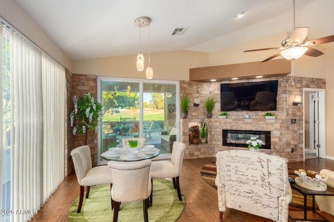 Building Photo - 3341 E Fremont Rd