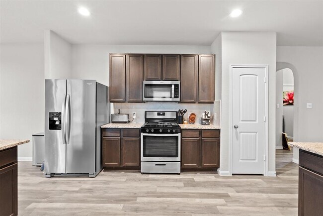Building Photo - 24926 Bastiani Canvas Ln