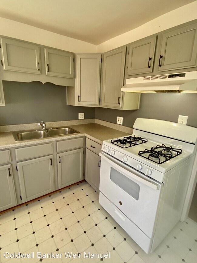 Building Photo - 2 br, 1 bath House - 1507 Pagel