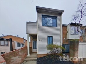 Building Photo - 9616 Brassie Way