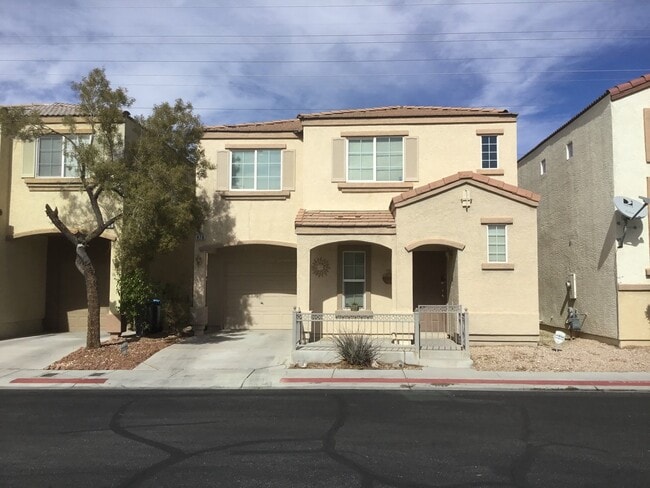 Building Photo - 476 Lime Grass Ave