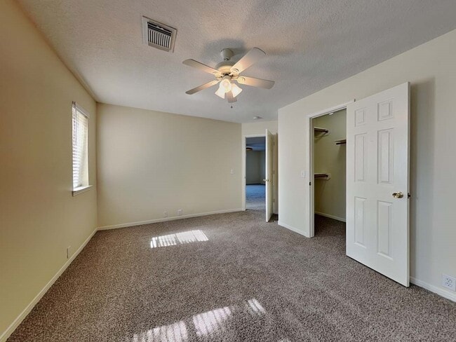 Building Photo - 11938 Sonora Springs Dr