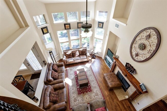 Building Photo - 3808 Avery Woods Ln