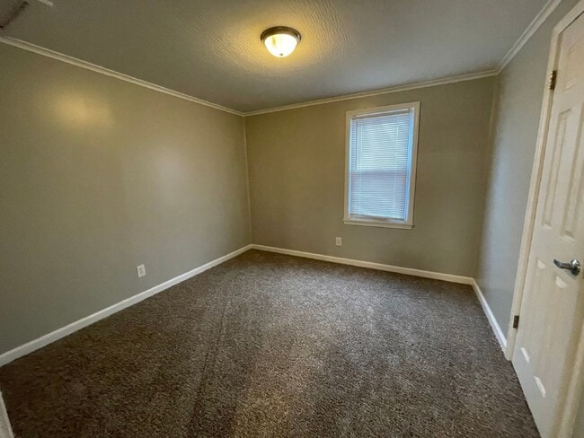 Building Photo - Cozy 2 Bedroom Rental Property in Noblesvi...