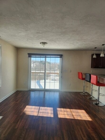 Building Photo - 24 Bittersweet Blvd