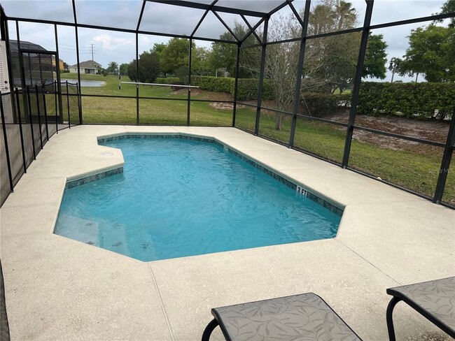 Building Photo - 2529 Rosemont Cir