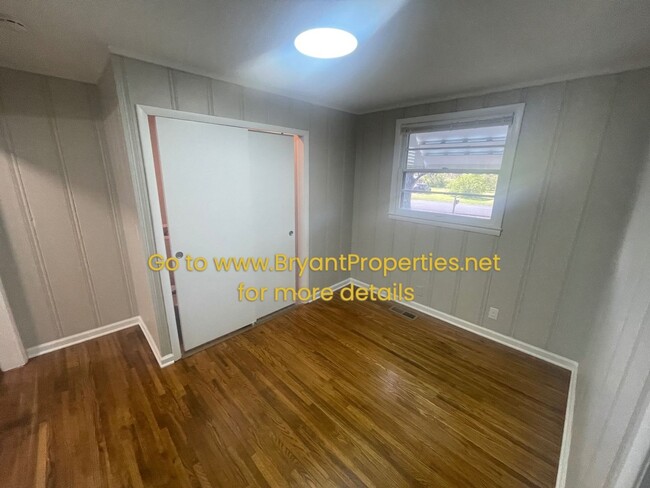 Building Photo - Nashville - 2 Bedroom