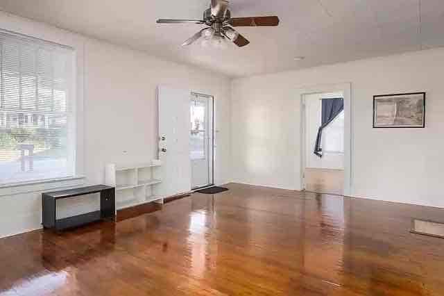 Building Photo - 135 Gilbert Ct