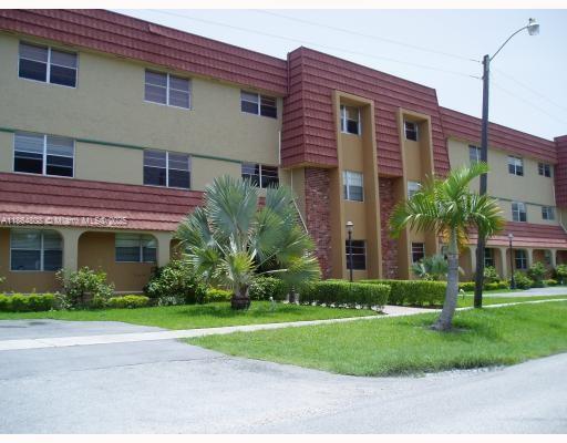 Building Photo - 1300 Moffett St