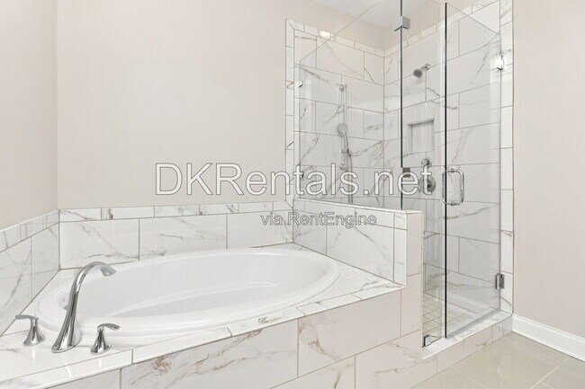 Building Photo - 2311 Mclean Chase