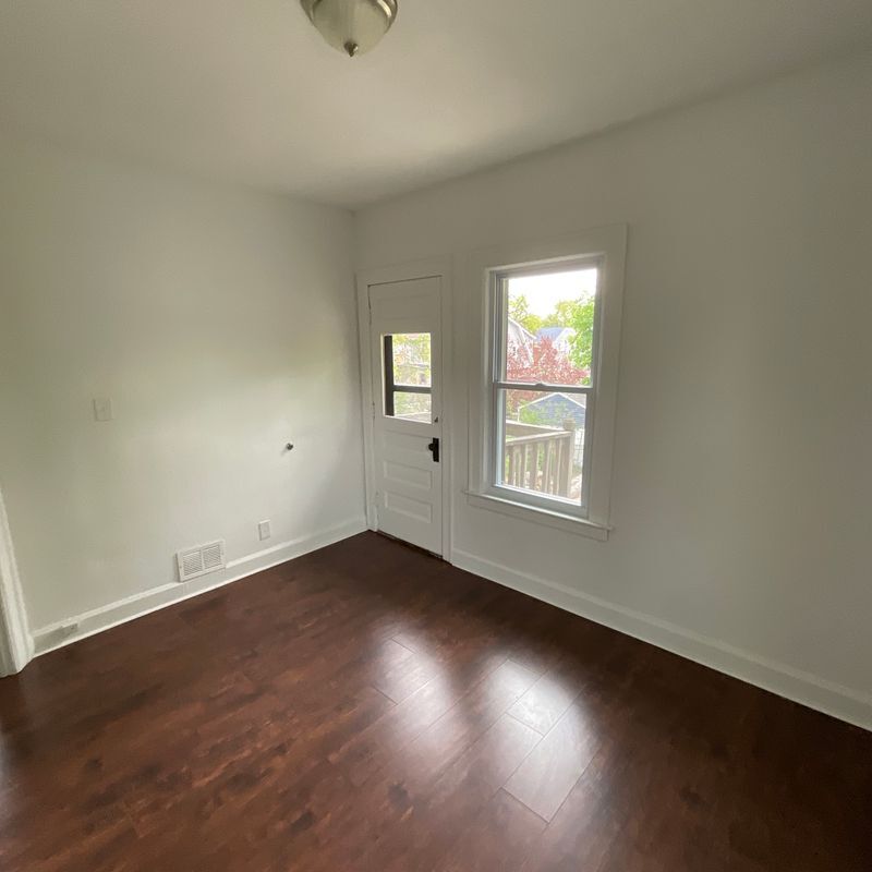 Building Photo - 15464 Gilchrist St