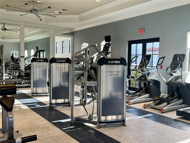 Building Photo - 1346 SW 113th Terrace