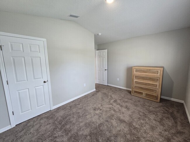 Building Photo - Beautiful 3/2/2 SF Home For Rent in Davenport, FL $2199