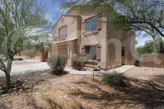 Primary Photo - 43902 W Magnolia Rd