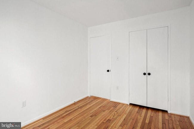 Building Photo - 11150 Wood Elves Way