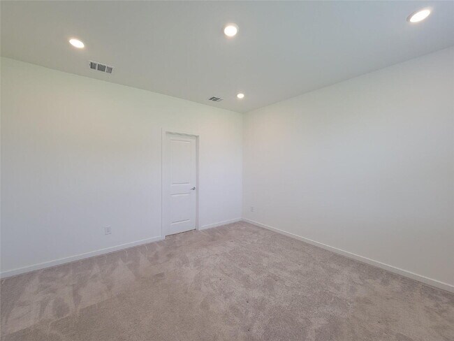 Building Photo - "Charming 4-Bed Retreat on Primrose Myrtle Ln, Cypress - Spacious Living with 2.5 Baths!"