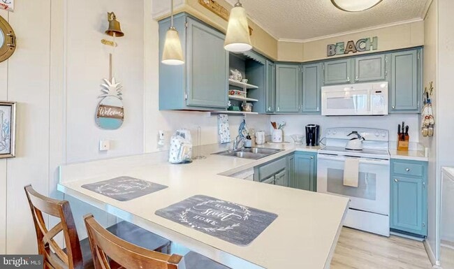 Primary Photo - 8 121st St