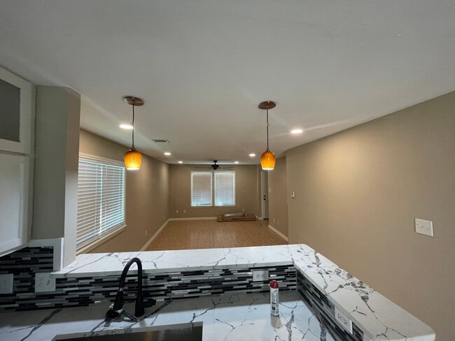 Building Photo - 6231 Lone Prairie Way