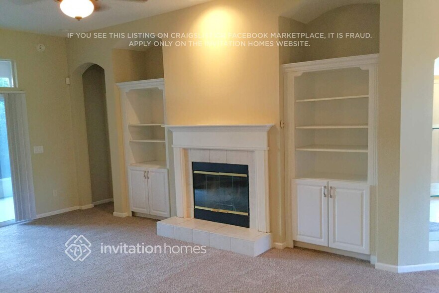Building Photo - 1620 Merroway Ln
