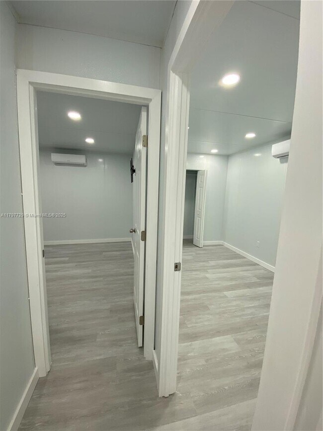 Building Photo - 18555 SW 295th Terrace