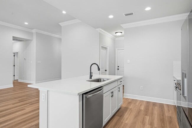 Building Photo - 4630 Jayhawk Dr