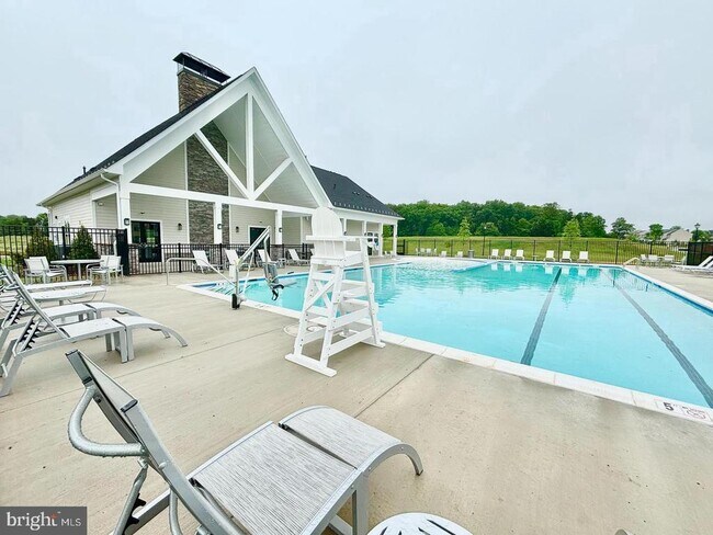 Building Photo - 42530 Invergordon Ter