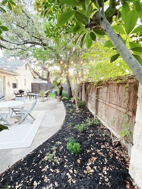 Building Photo - 14042 Oakhill Way