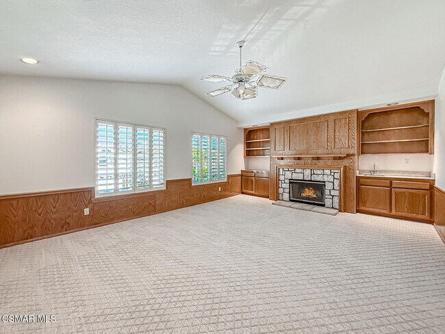 Building Photo - 12057 Falcon Crest Way