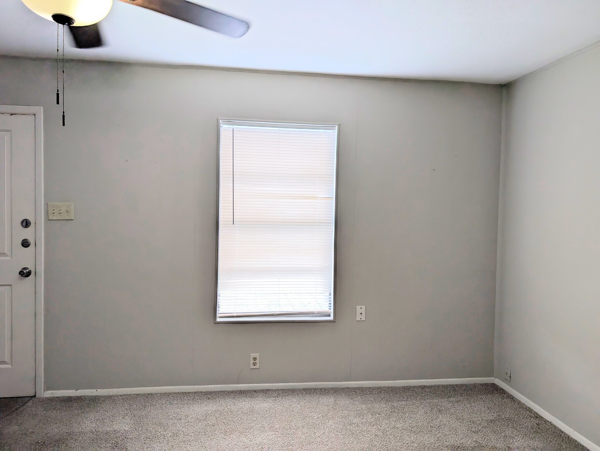 Living room - 307 San Angelo