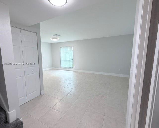 Building Photo - 811 Sandtree Dr