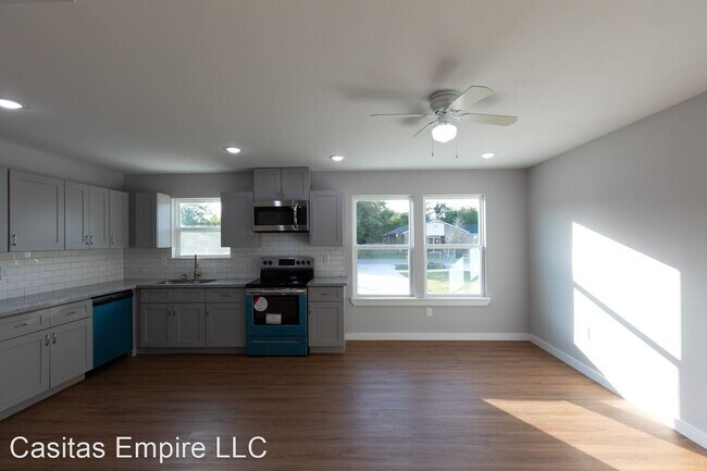 Building Photo - 3 br, 2 bath House - 7413 Shotwell St. Hou...