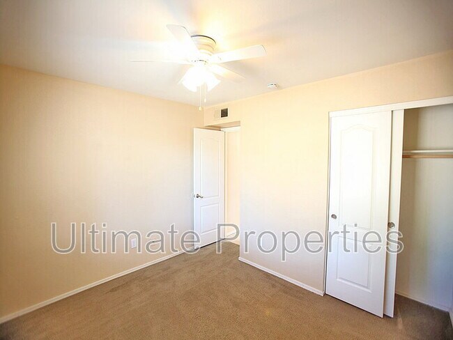 Building Photo - 16022 N 30th Ave