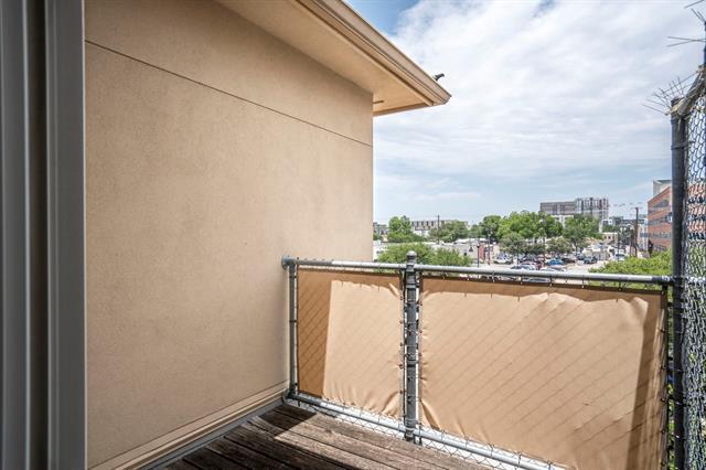 Building Photo - 4412 McKinney Ave