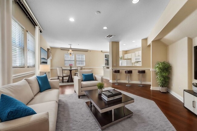 Building Photo - 28225 Clementine Dr