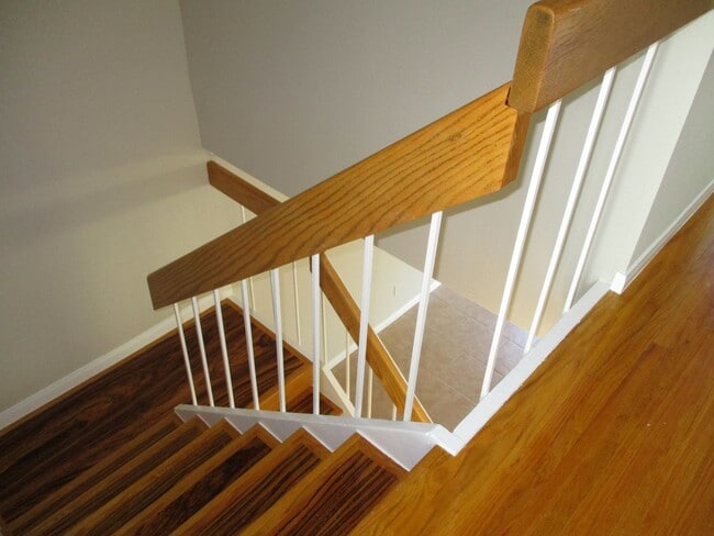 Building Photo - Rancho Bernardo 3 bedroom 2.5 bath Spaciou...
