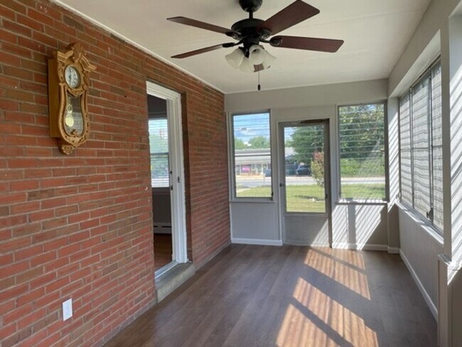 Building Photo - Ranch Single Family House For Rent In Cumb...