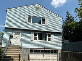 Building Photo - 90 Grant St