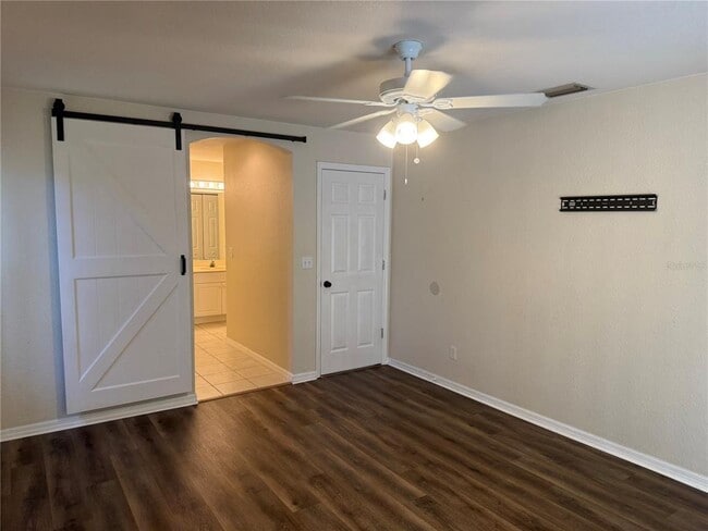 Building Photo - 2018 SW 30th St