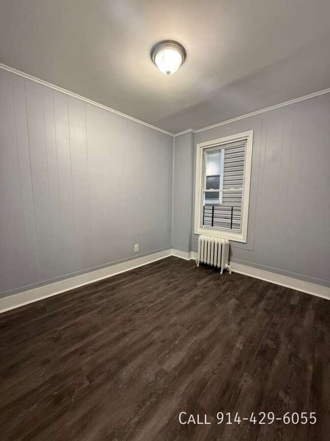 Building Photo - 14 Saratoga Ave