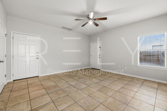 Building Photo - PM2-LH412 Carl Shipp Dr
