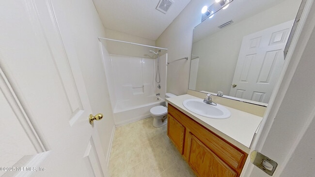 Building Photo - 1209 Southern Stream Ct